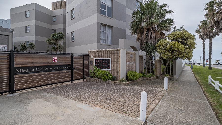 To Let 3 Bedroom Property for Rent in Summerstrand Eastern Cape